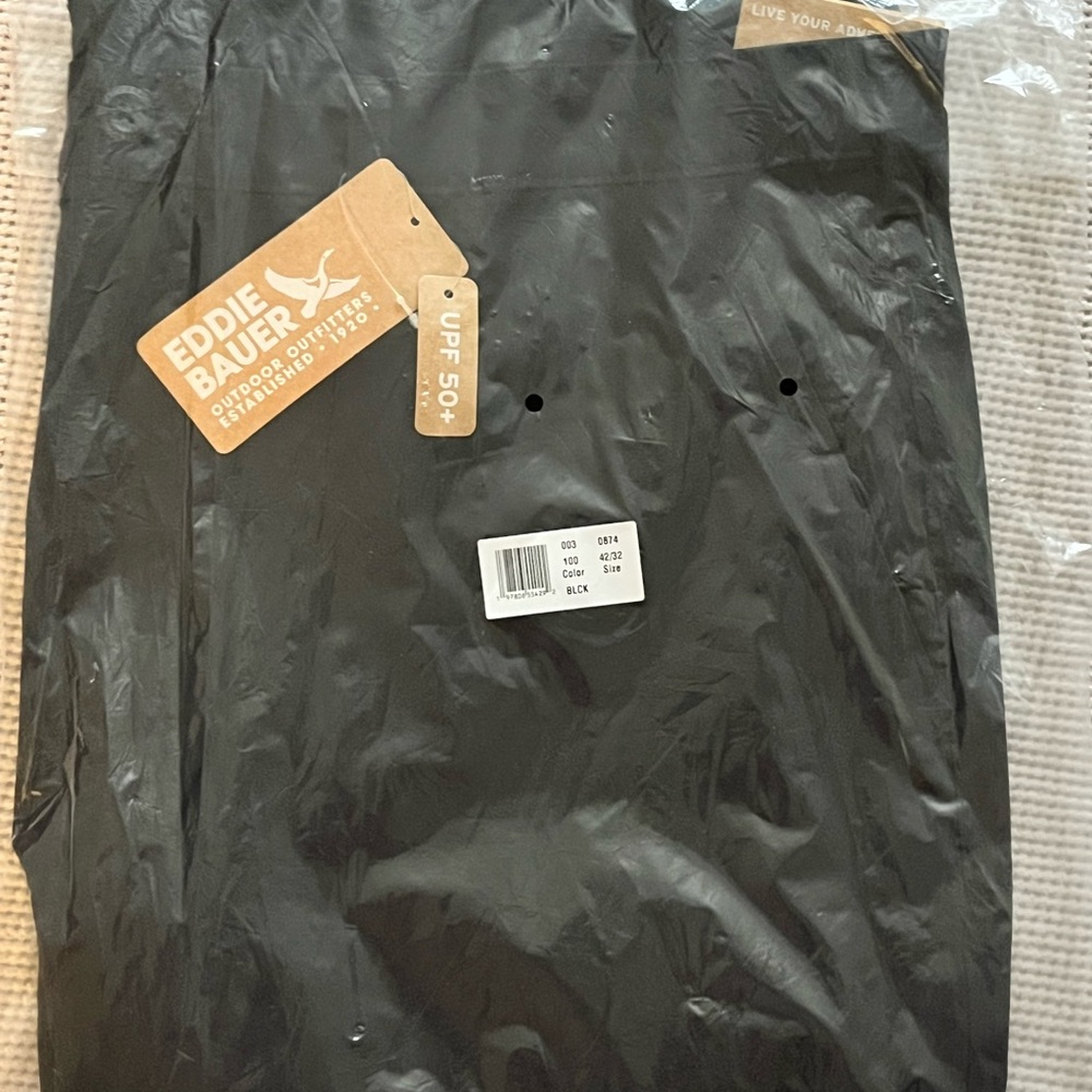 Eddie Bauer Men’s 42/32 - The Horizon Take-Off Chino - NWT/Sealed